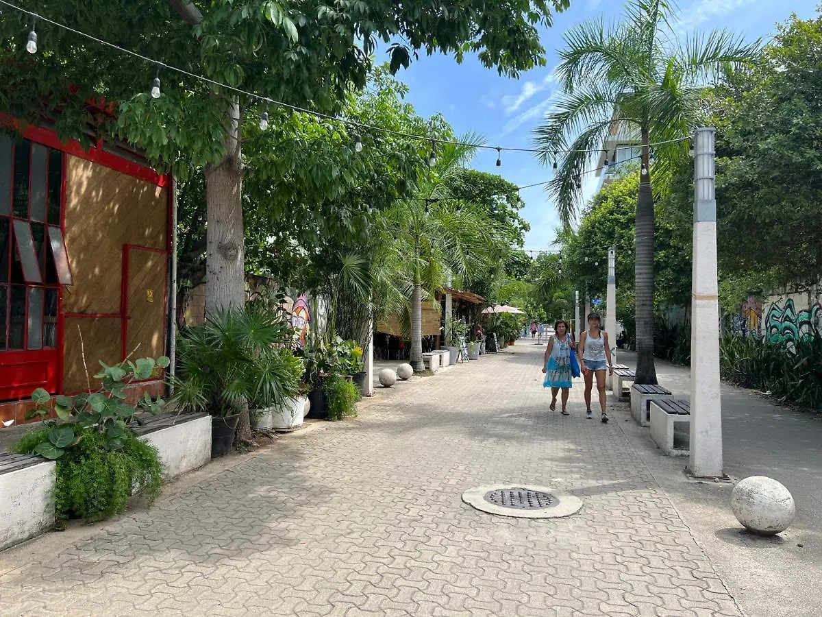 Moderno Departamento Cerca De La Playa Y La 5 Ave Apartment Playa del Carmen