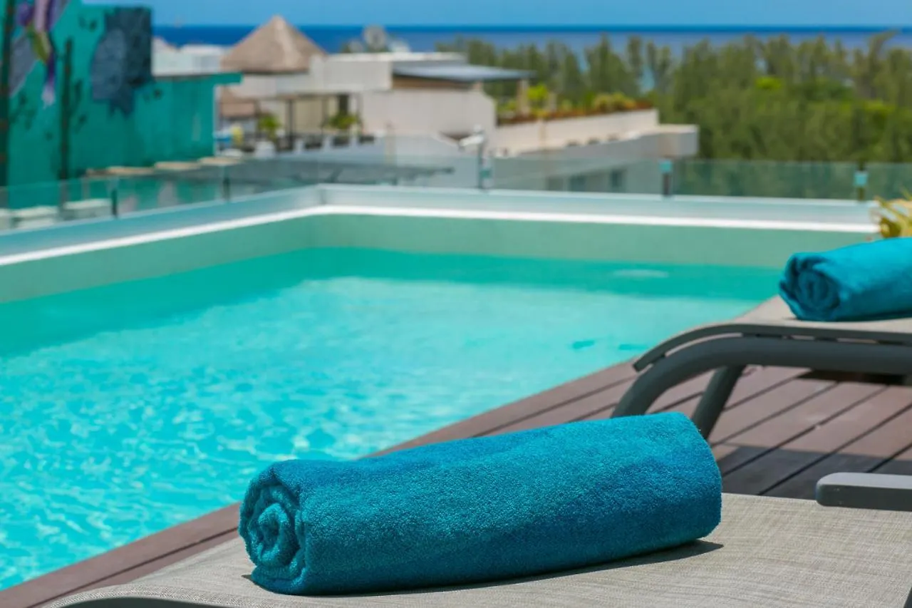 Moderno Departamento Cerca De La Playa Y La 5 Ave Lägenhet Playa del Carmen
