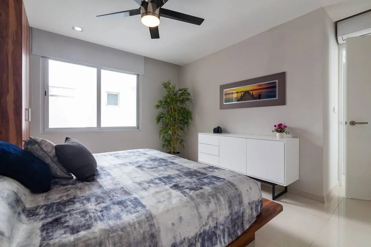 Moderno Departamento Cerca De La Playa Y La 5 Ave Lägenhet Playa del Carmen 0*,